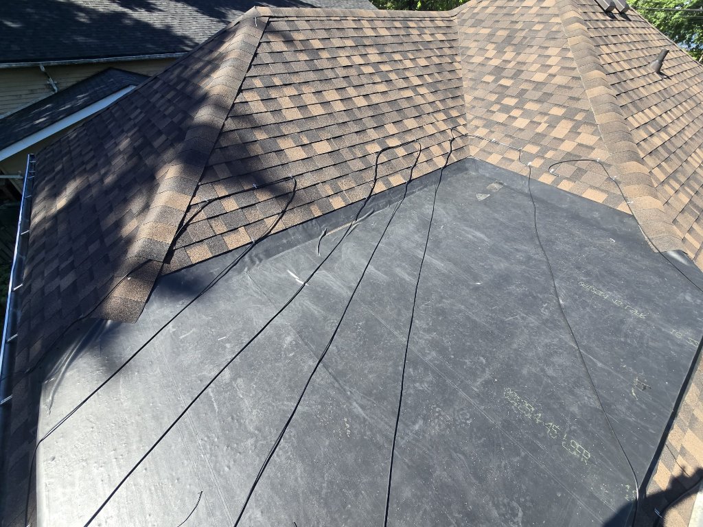 Close-up view of EPDM rubber roofing membrane seams on a flat residential roof section by 905 Roofing Inc. in Durham Region and the GTA